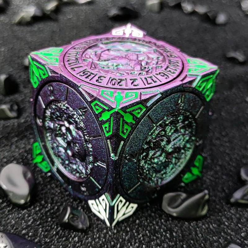 Fidget Spinner Dice: 7-in-1 Metal DND Dice Cube – 6-Sided Rotating Polyhedral Dice
