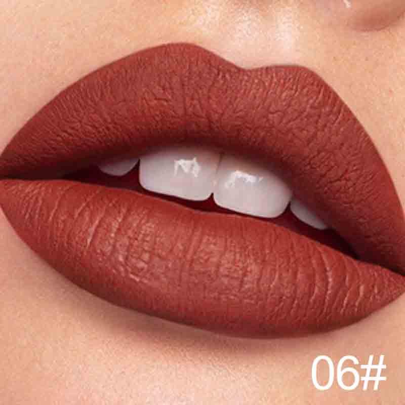 18 Color Moisture Heart Beat Matte Lipstick