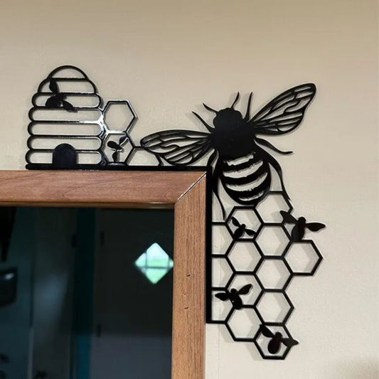 Bee Metal Door Topper DT073