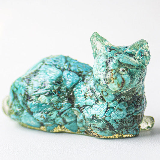 Turquoise - Handmade Natural Crystal Gemstone Lying Cat